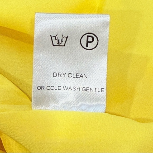 Abbey Glass Yellow Sutton Lace 3D Floral Ruffle One Shoulder Midi Cotton Dress - Picture 16 of 16